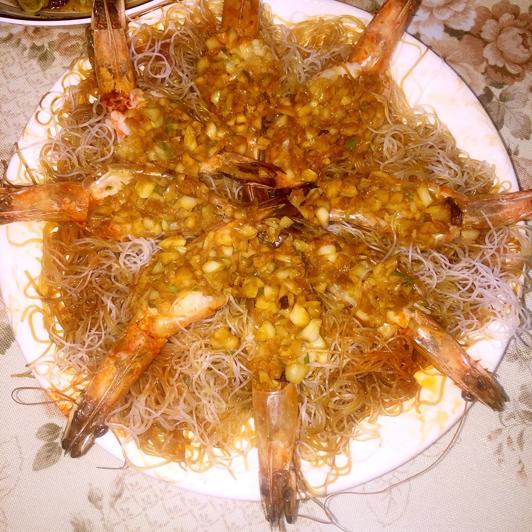 蒜蓉粉丝蒸虾