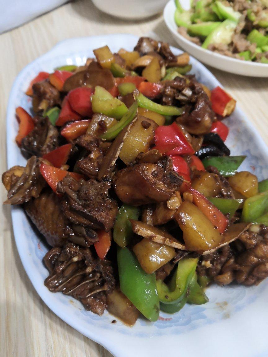 简单又好吃的黄焖鸡