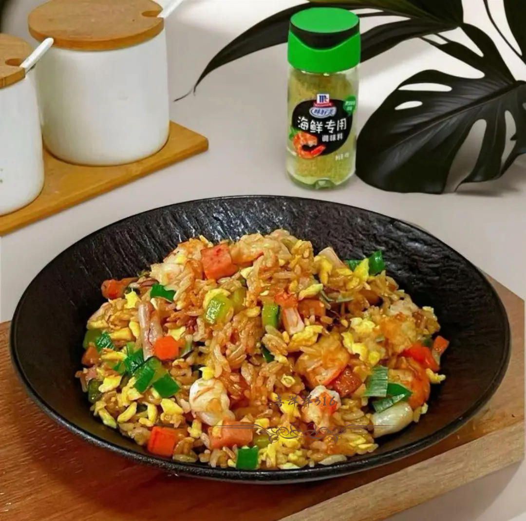 圣诞海鲜炒饭