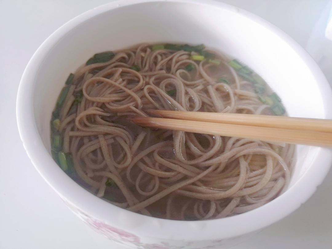 清汤挂面-香而不腻，方便快捷