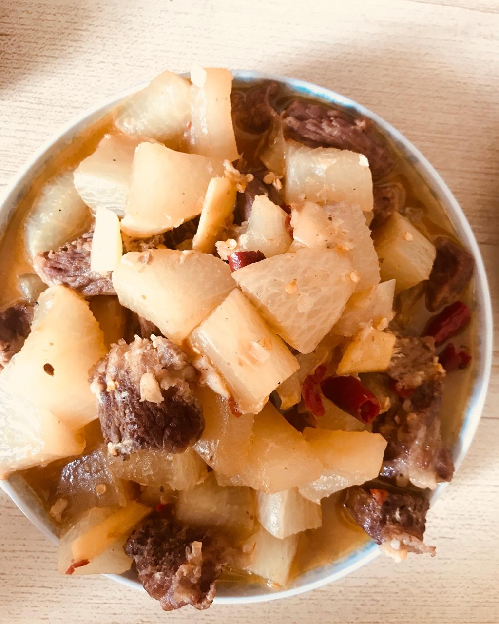 川味萝卜烧牛肉
