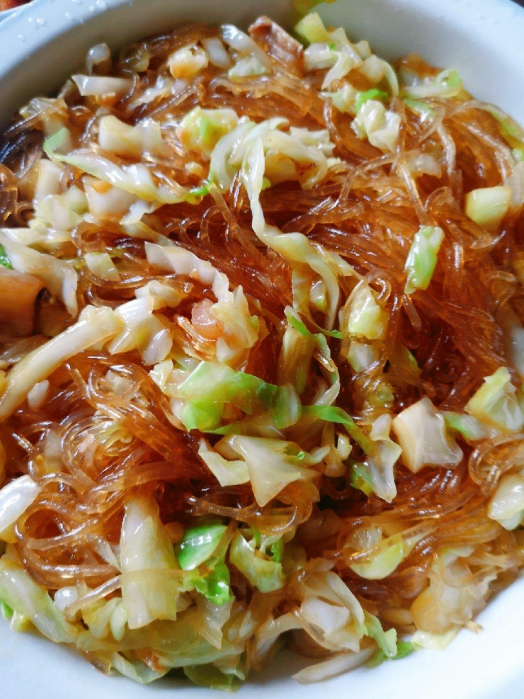 圆白菜炒粉条