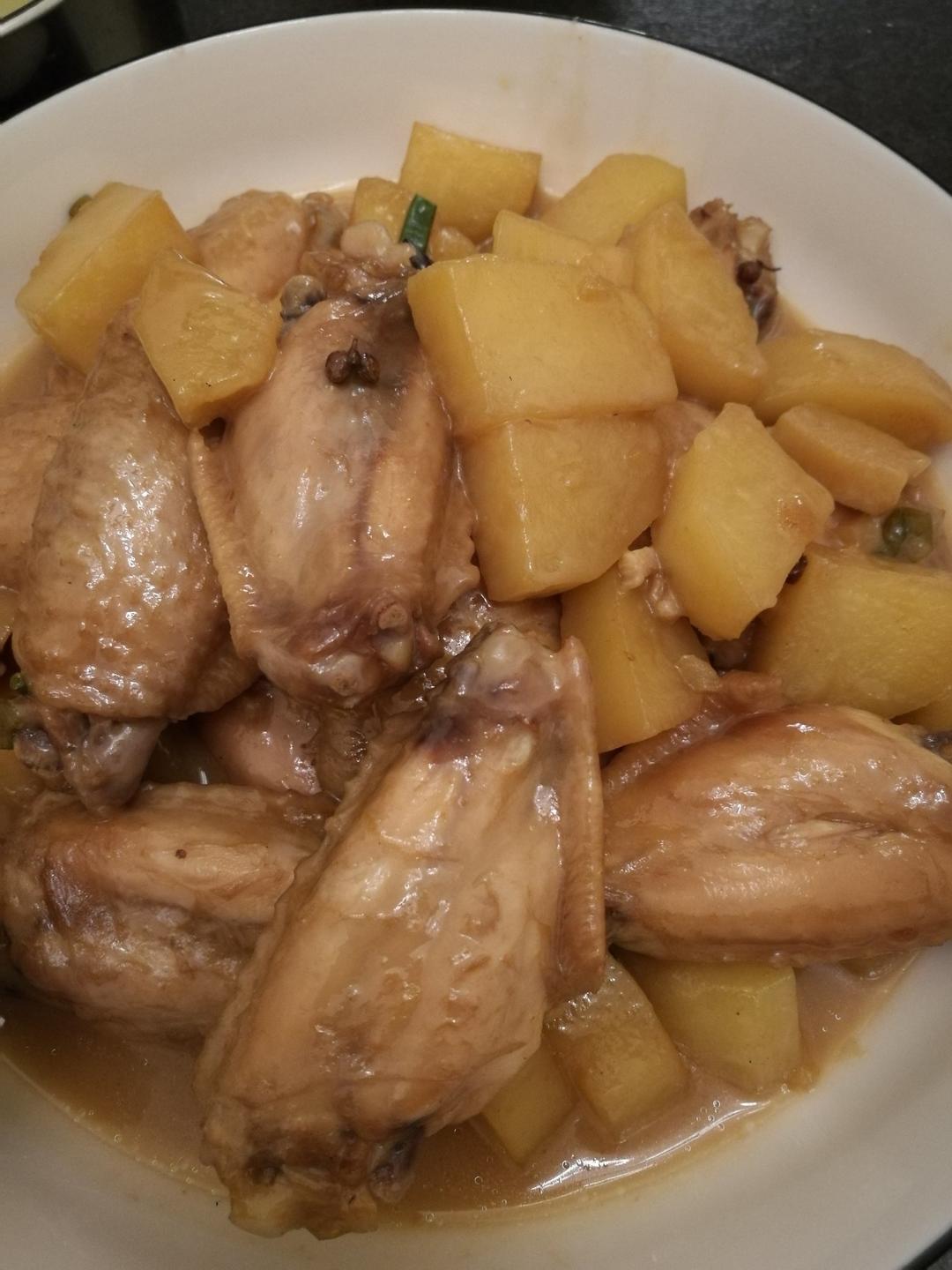 土豆炖鸡翅（快手零失败）