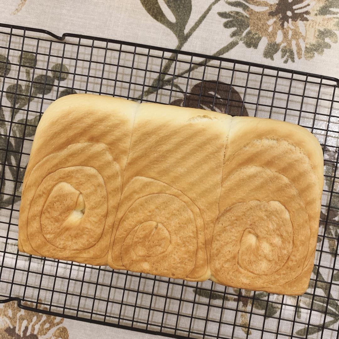 纯奶手撕吐司