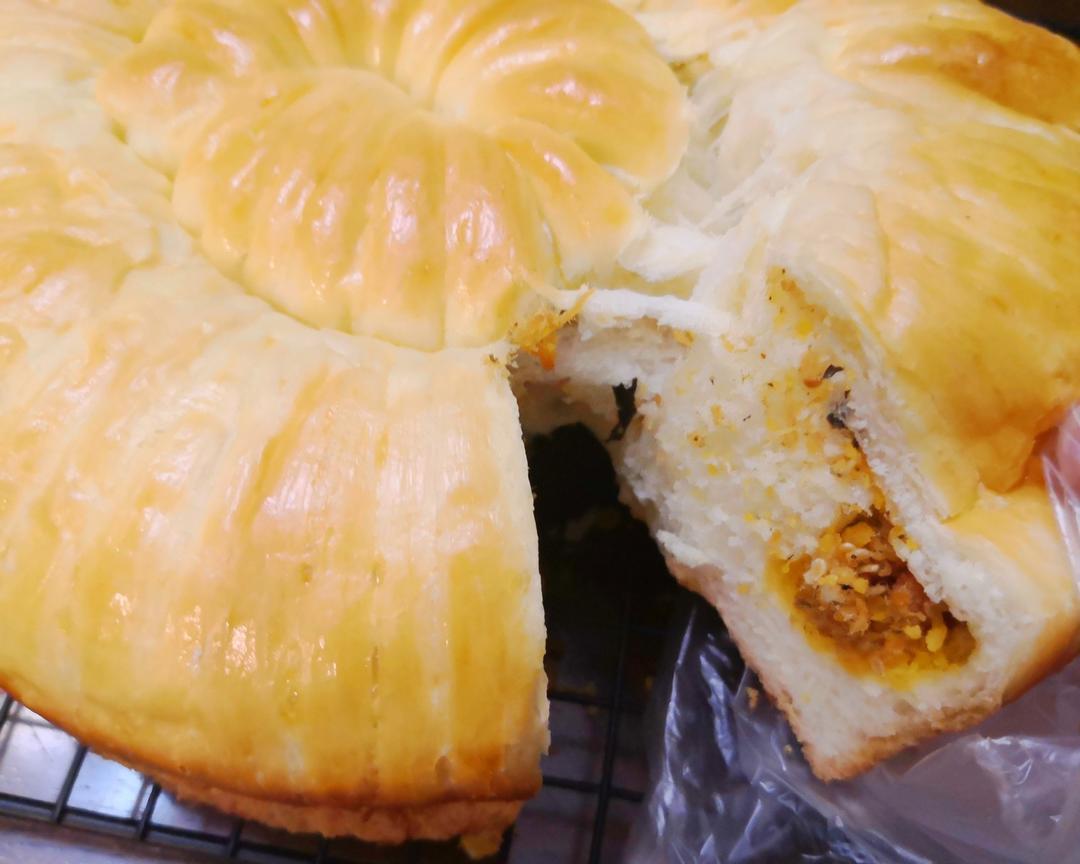 【网红毛线球面包】｜咸蛋黄肉松馅