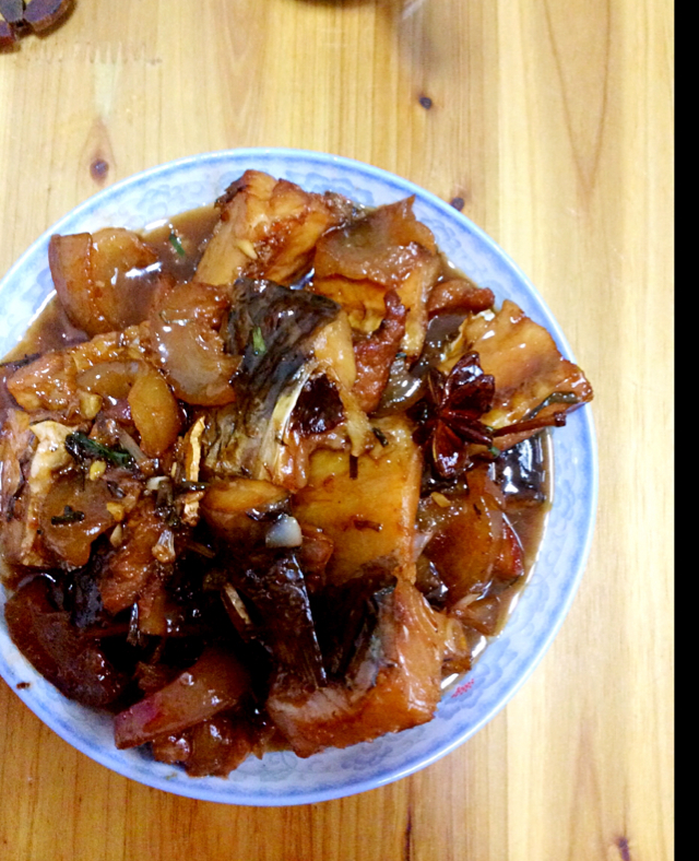咸鱼红烧肉