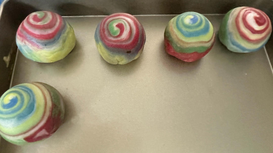 🌈免揉，免松弛，超高颜值小马宝莉彩虹蛋黄酥（含详细操作视频）