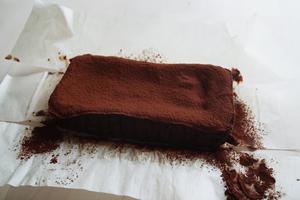4种材料的美味：特浓巧克力凹蛋糕Terrine chocolat的做法 步骤11