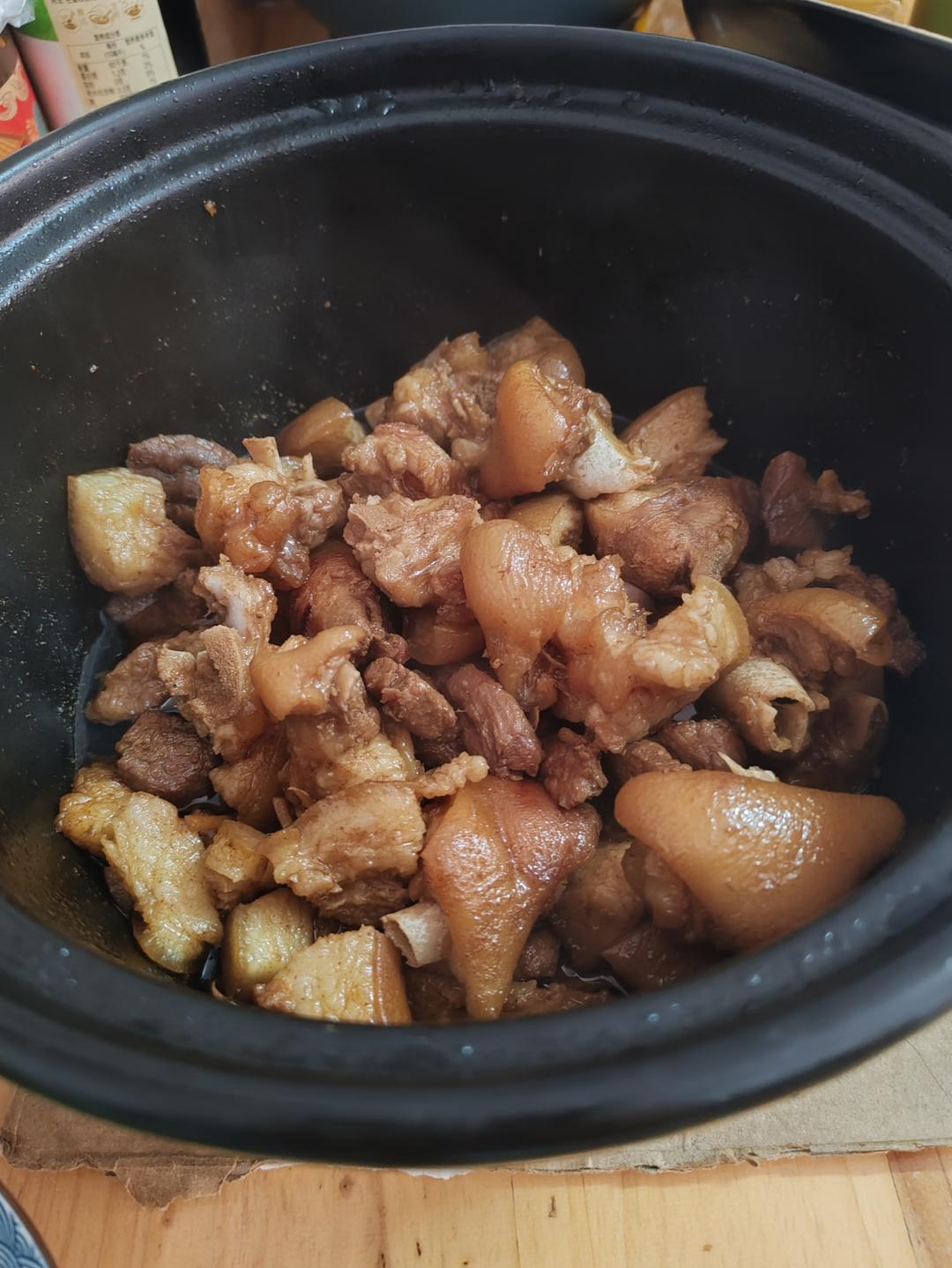 最简单的砂锅猪脚