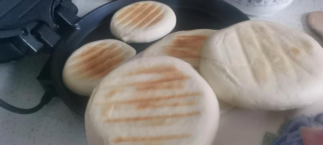 肉夹馍(白吉馍的制作)