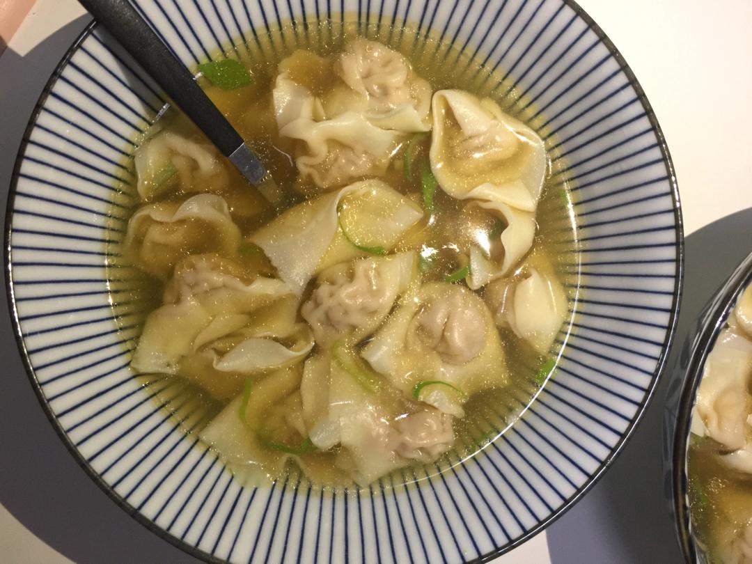 虾油四鲜馄饨！（含薄如纸馄饨皮大法）