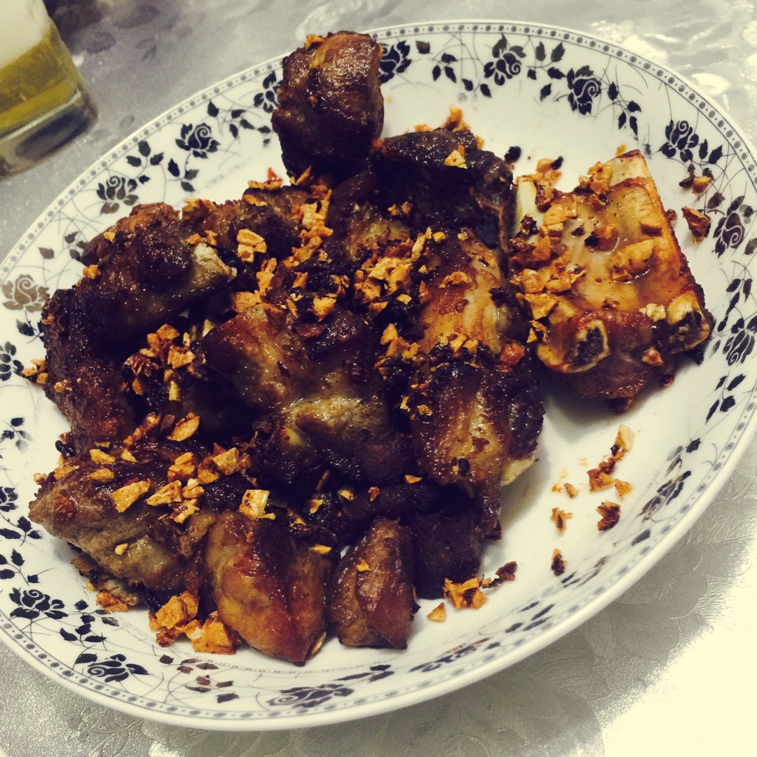 金牌蒜香排骨