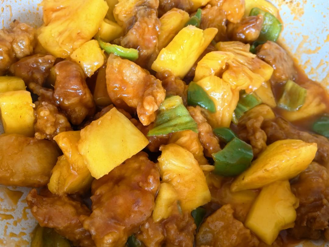 广东特色菜～菠萝咕咾肉正宗做法