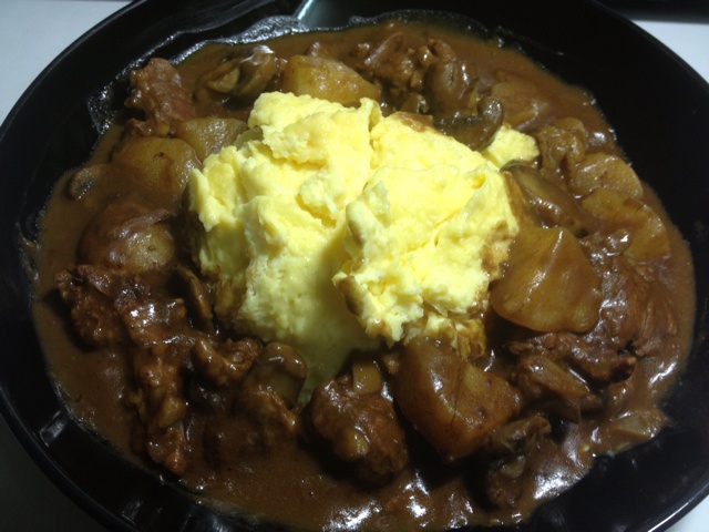 咖喱牛腩