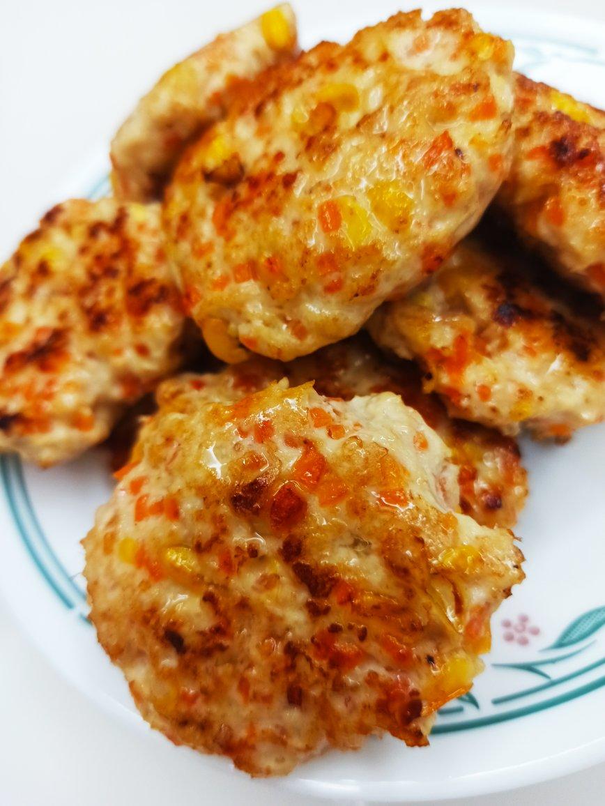 减肥餐低脂鸡胸肉饼