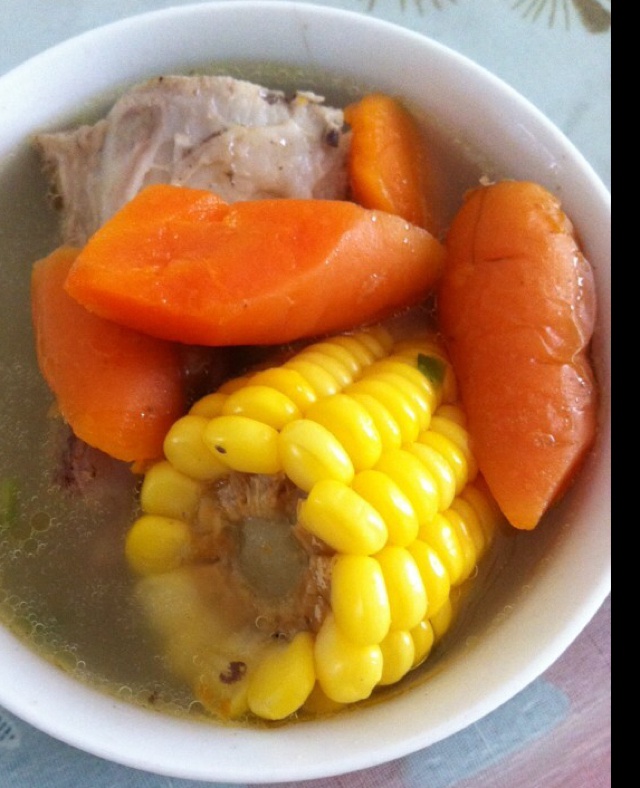 排骨玉米汤