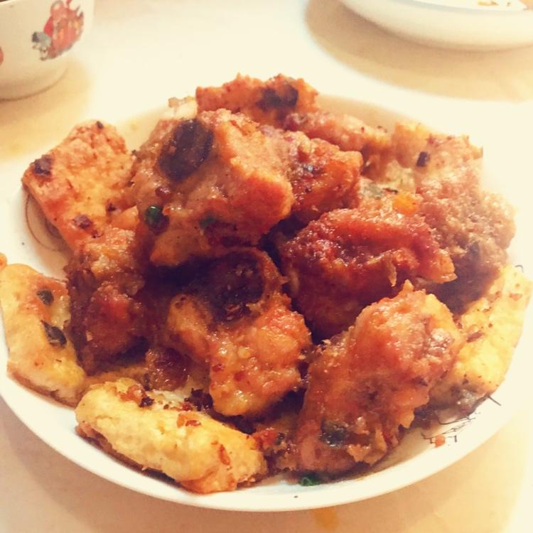 金牌蒜香排骨