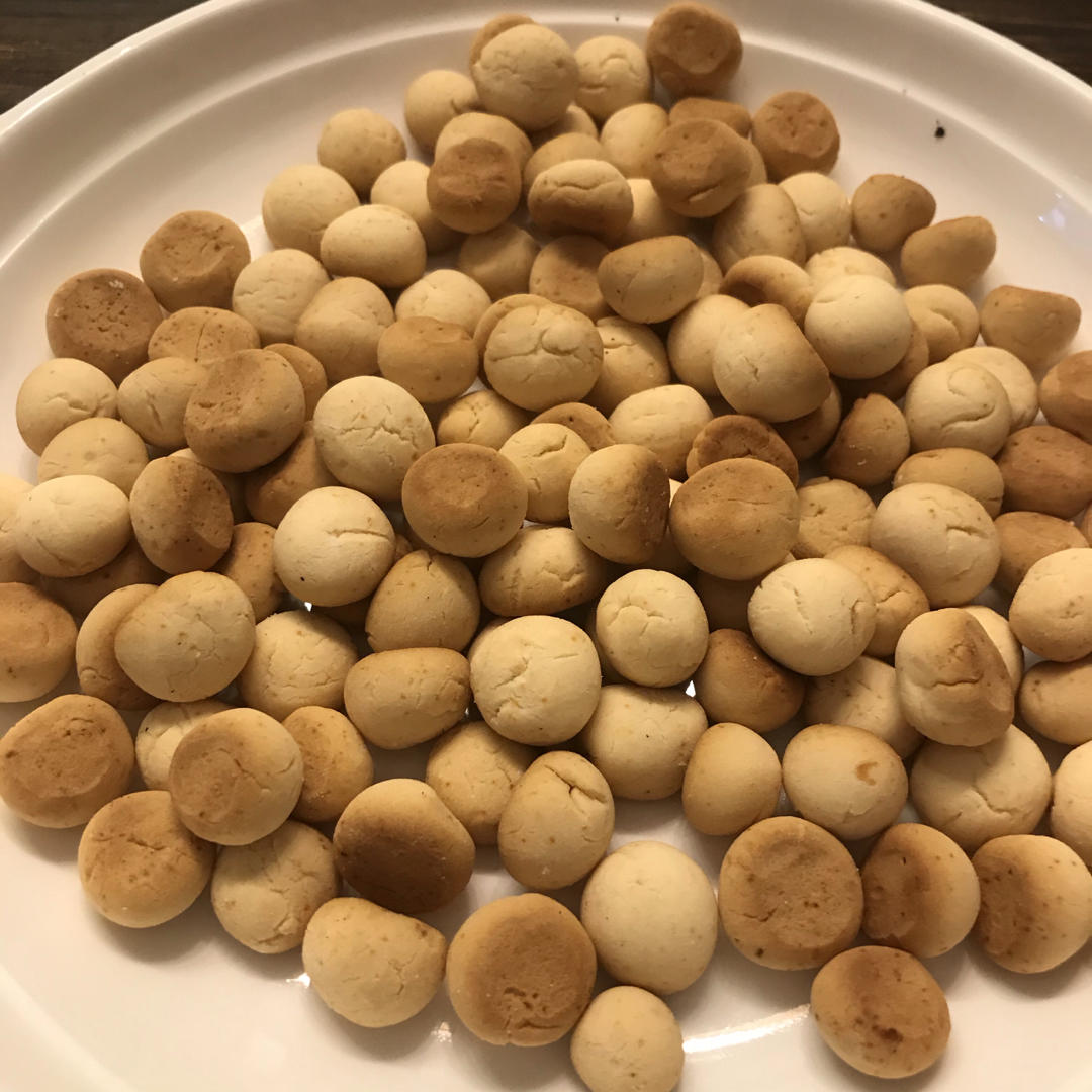 旺仔小馒头，酥松小饼干，奶香小馒头，劣狐狐烘焙