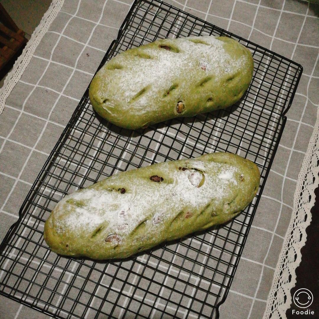 抹茶干果软欧
