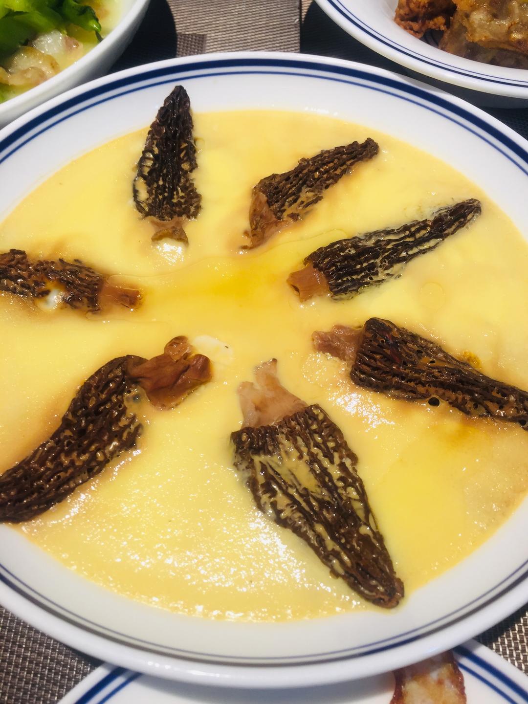 羊肚菌蒸蛋的做法