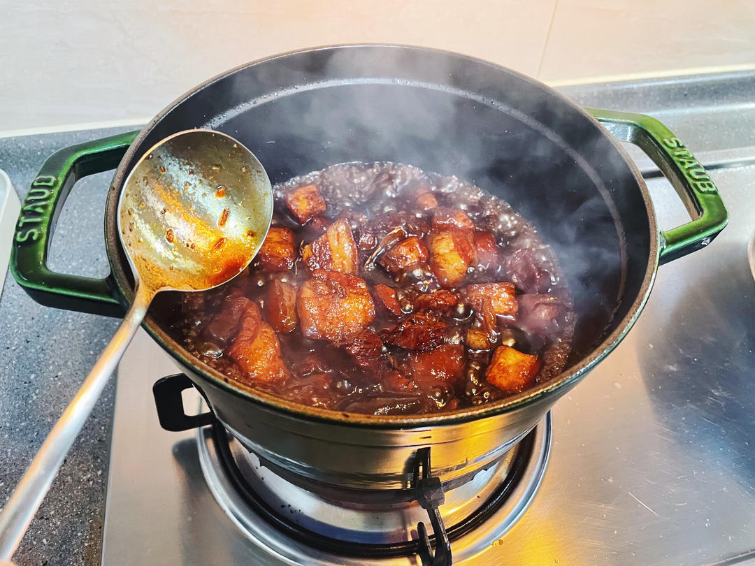 不焯水不放油的家常红烧肉