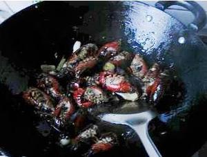 火红龙虾的做法 步骤4