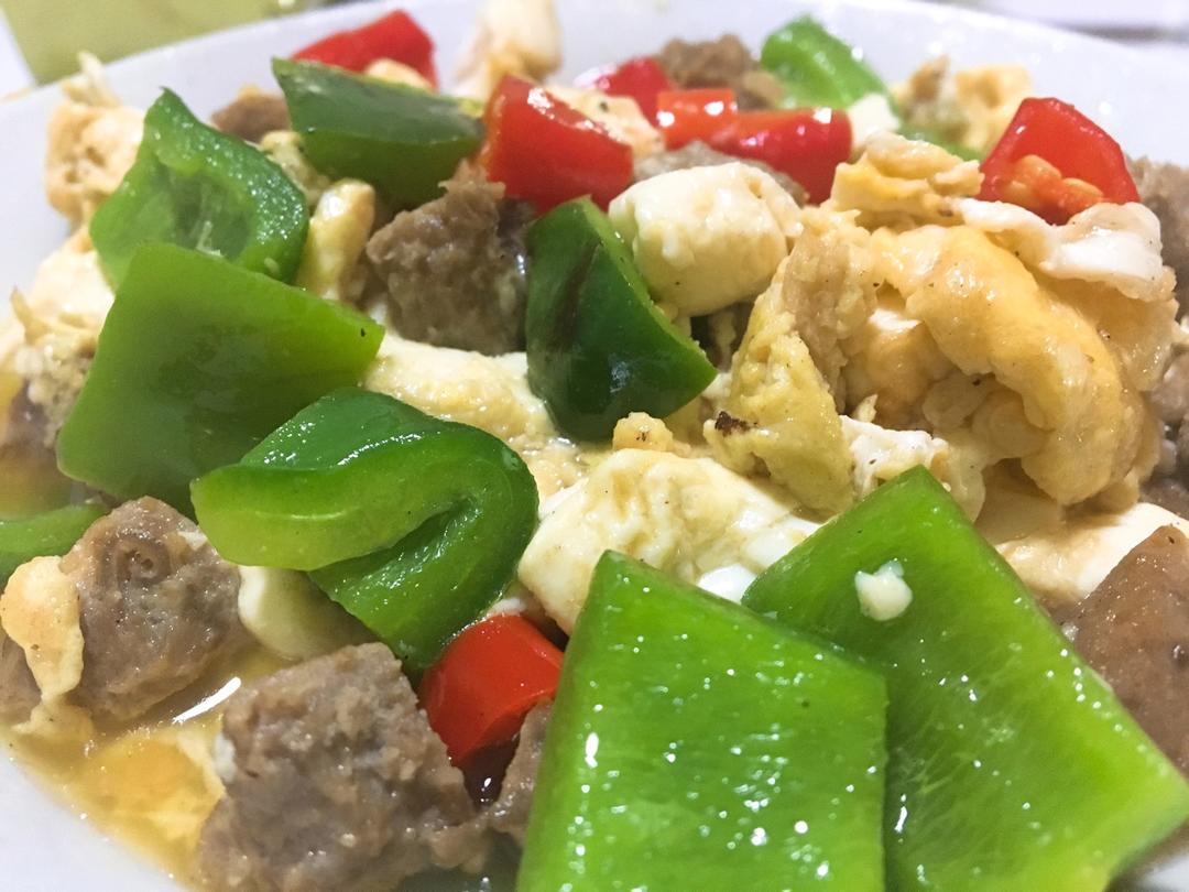 蛋包豆腐丁
