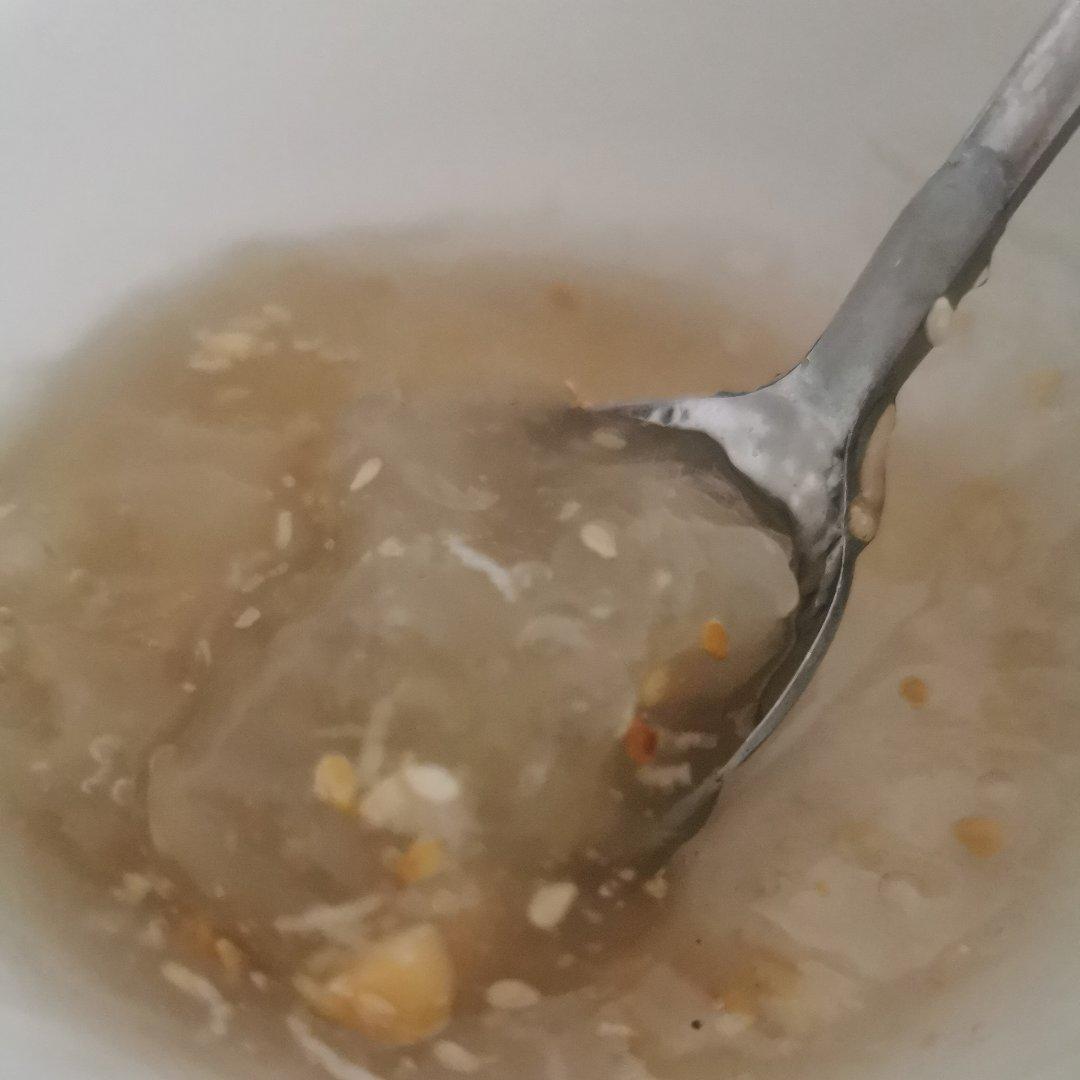 银耳藕粉坚果羹