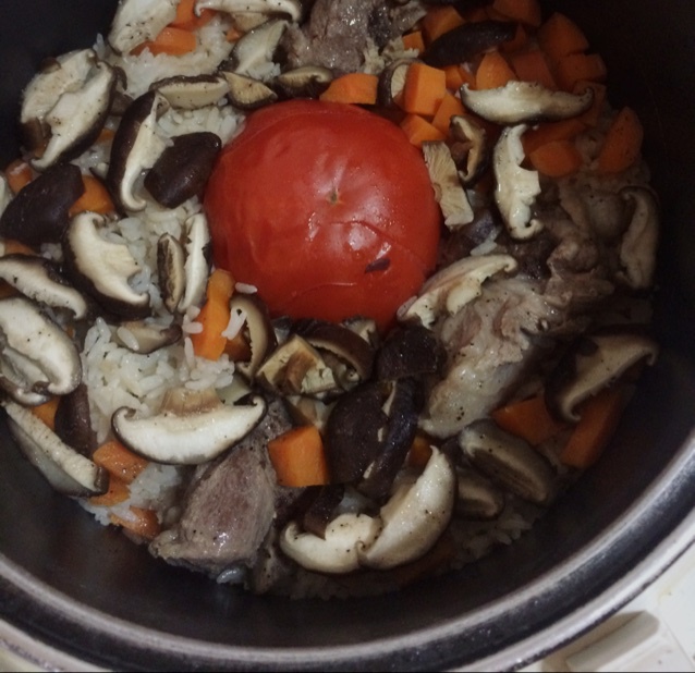 电饭煲番茄拌饭