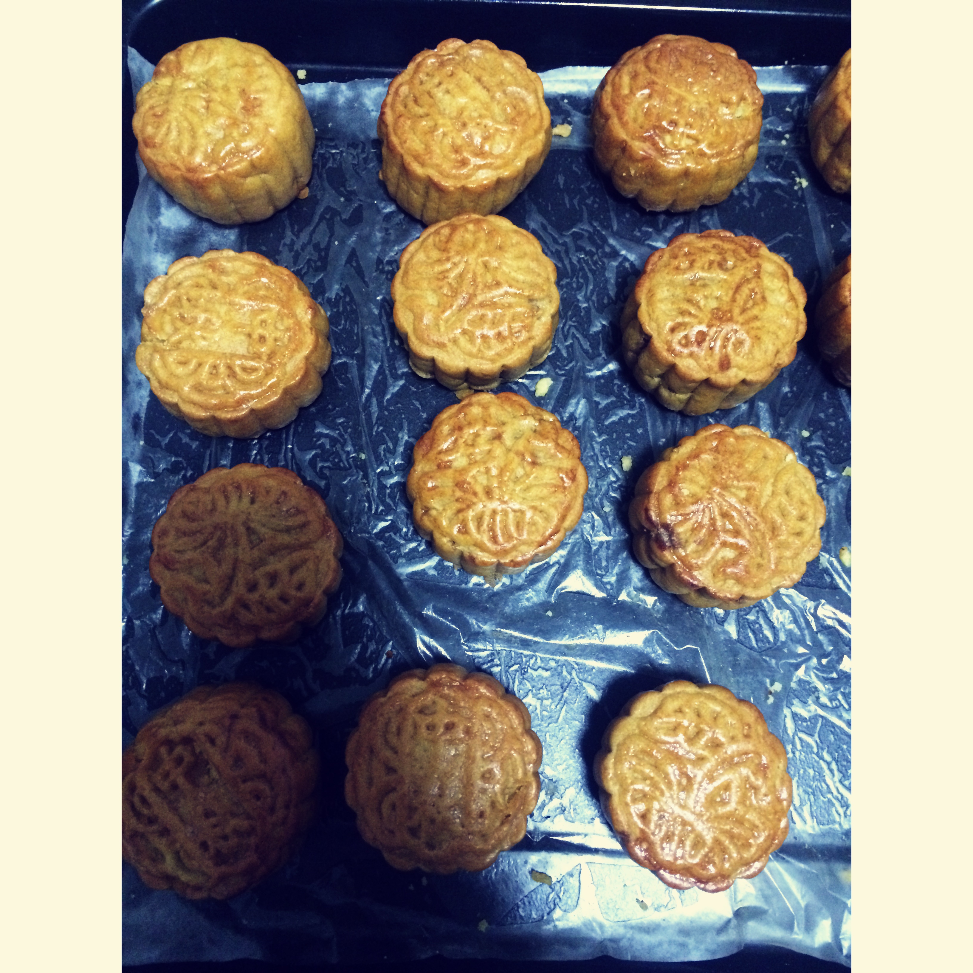 广式月饼——蛋黄莲蓉月饼