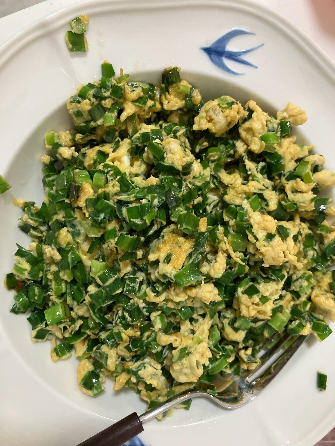 想念奶奶的韭菜炒蛋（又香又嫩有诀窍）