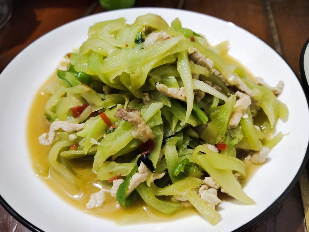 莴笋炒肉