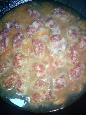 西红柿肉丸汤的做法 步骤3