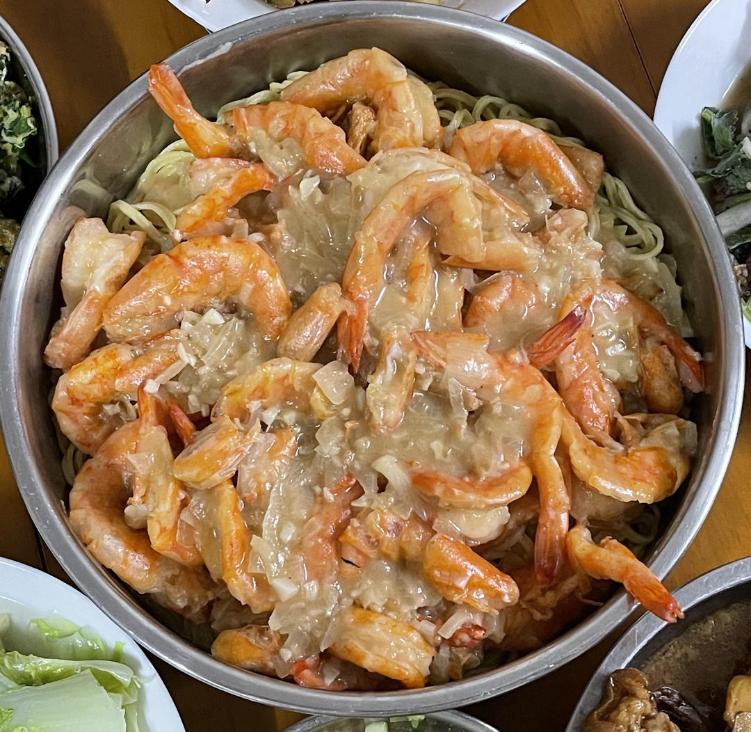 老广东酒楼的龙虾伊面