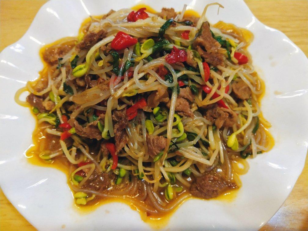 豆芽粉丝炒肉