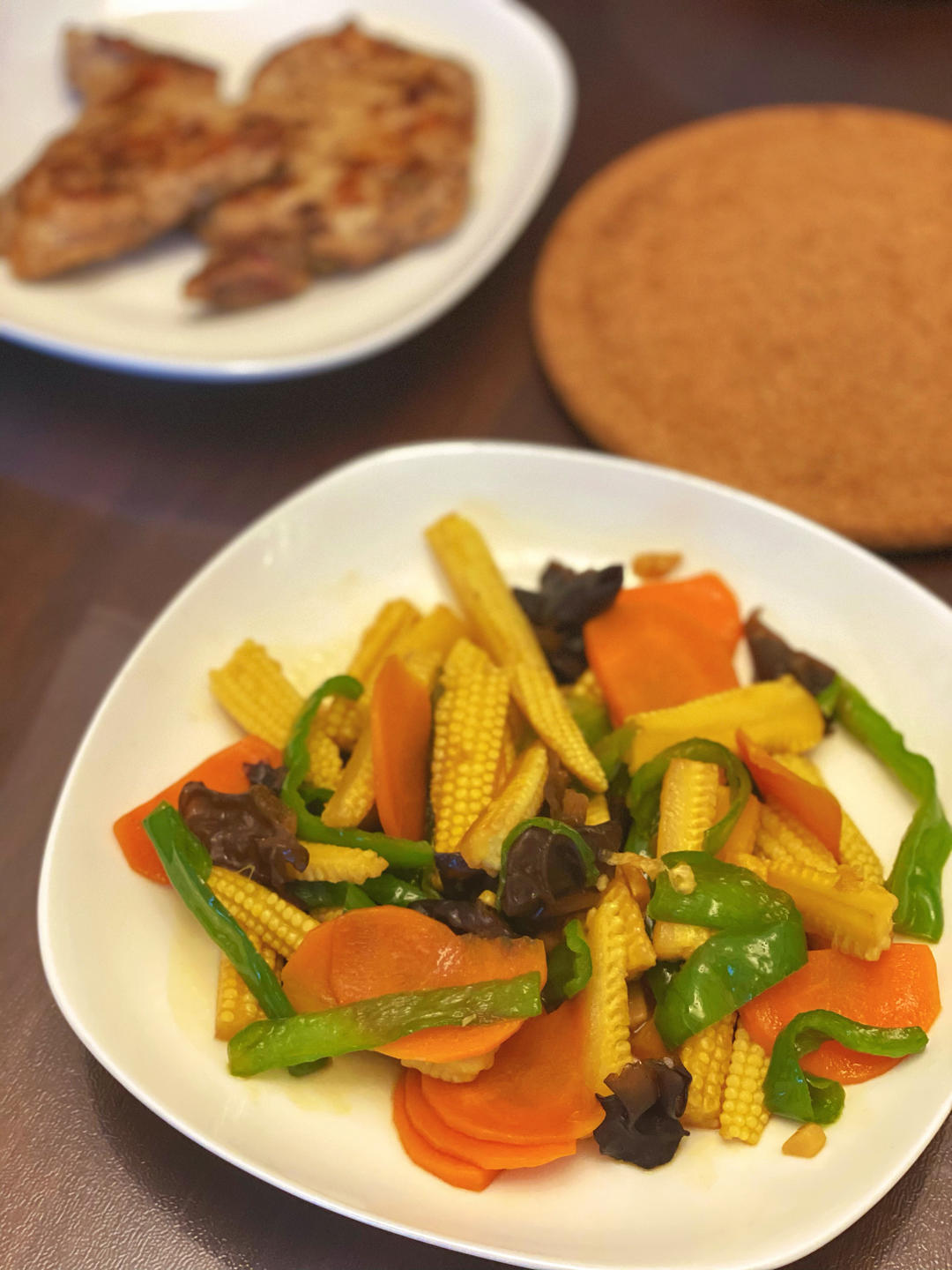 好吃不胖，缤纷玉米笋炒时蔬