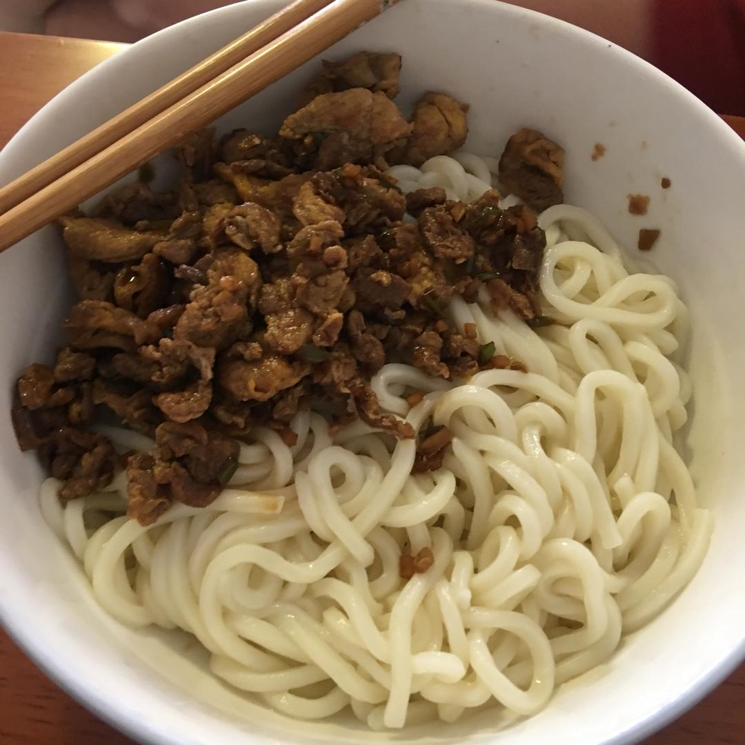 鸡蛋汆面