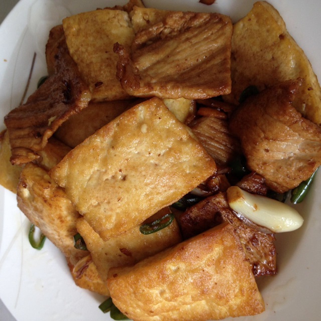 油豆腐小炒肉