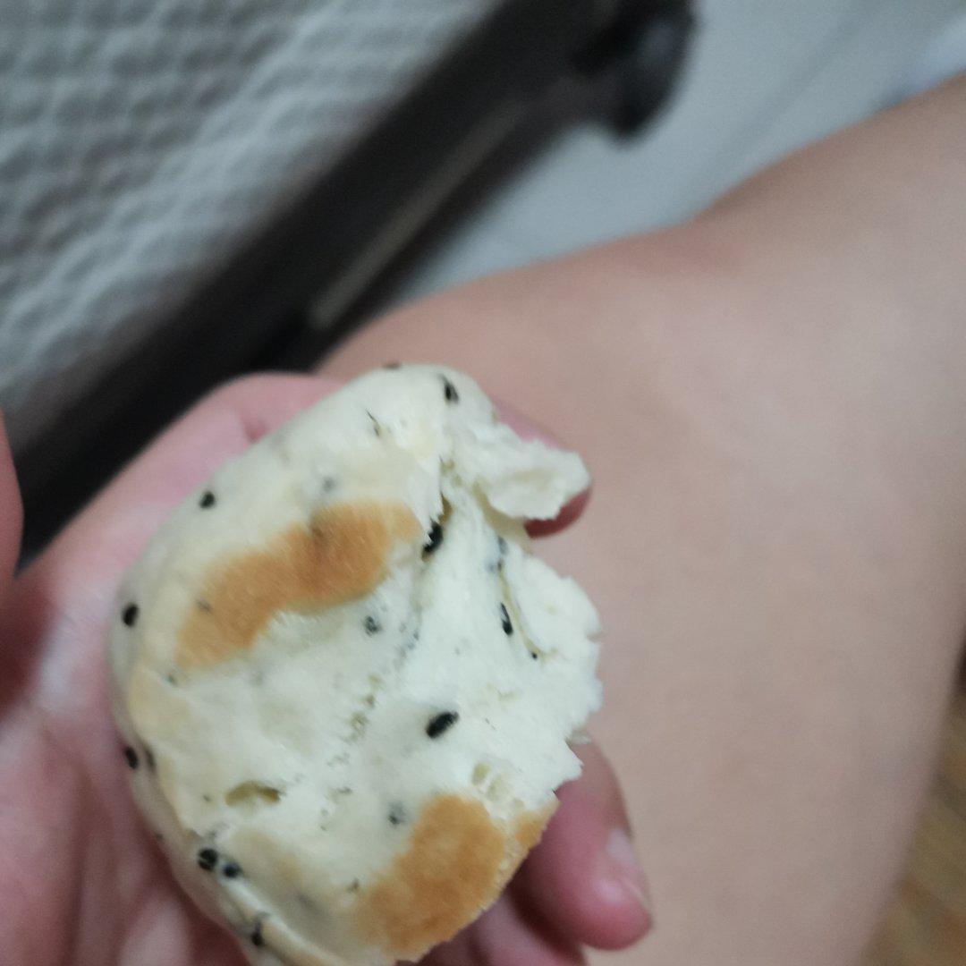 黑芝麻开花馒头