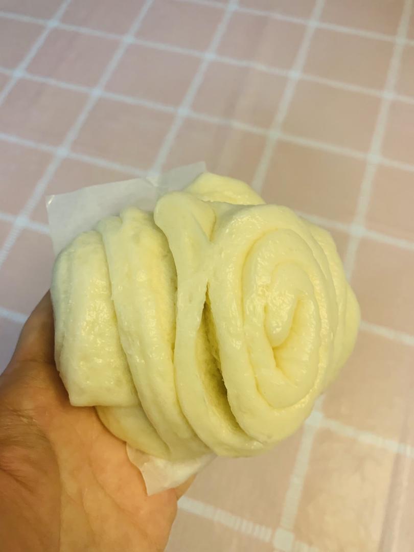 快手发面大花卷（含和面、揉面手法）