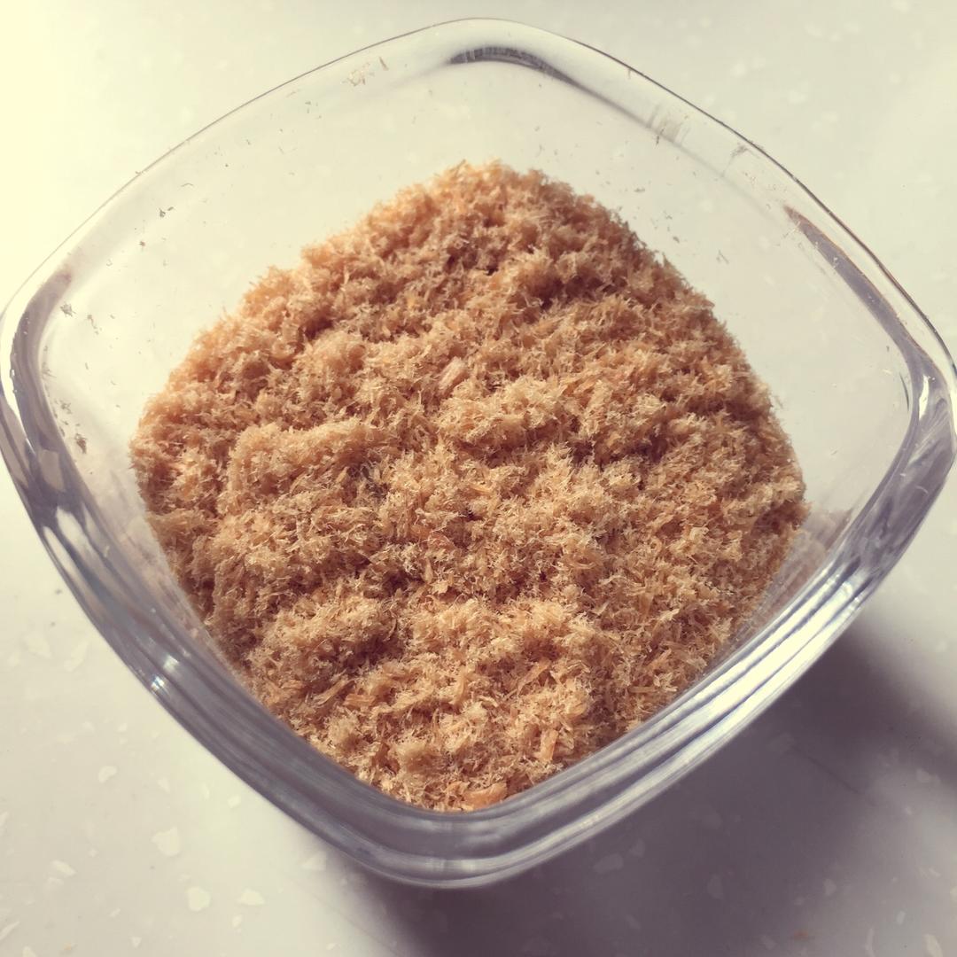 辅食：三文鱼肉松