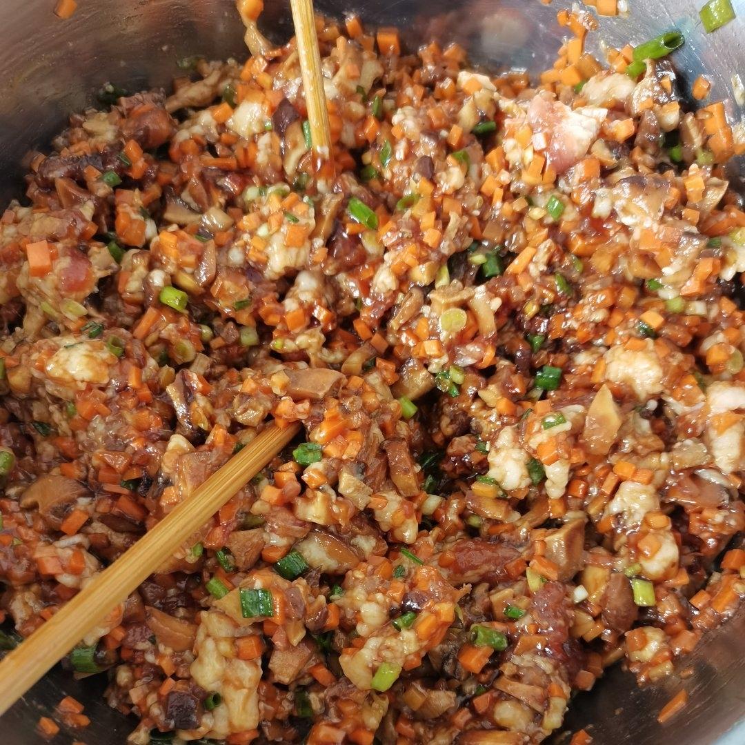 猪肉香菇胡萝卜饺子馅