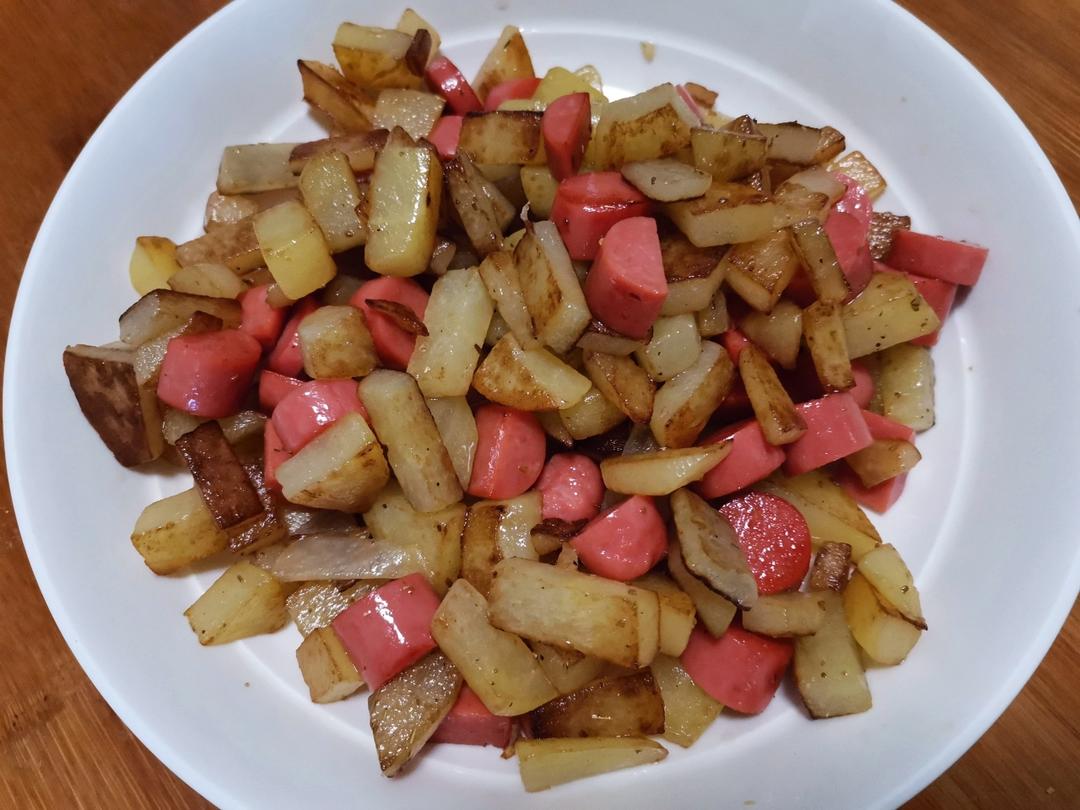 孜然火腿土豆丁