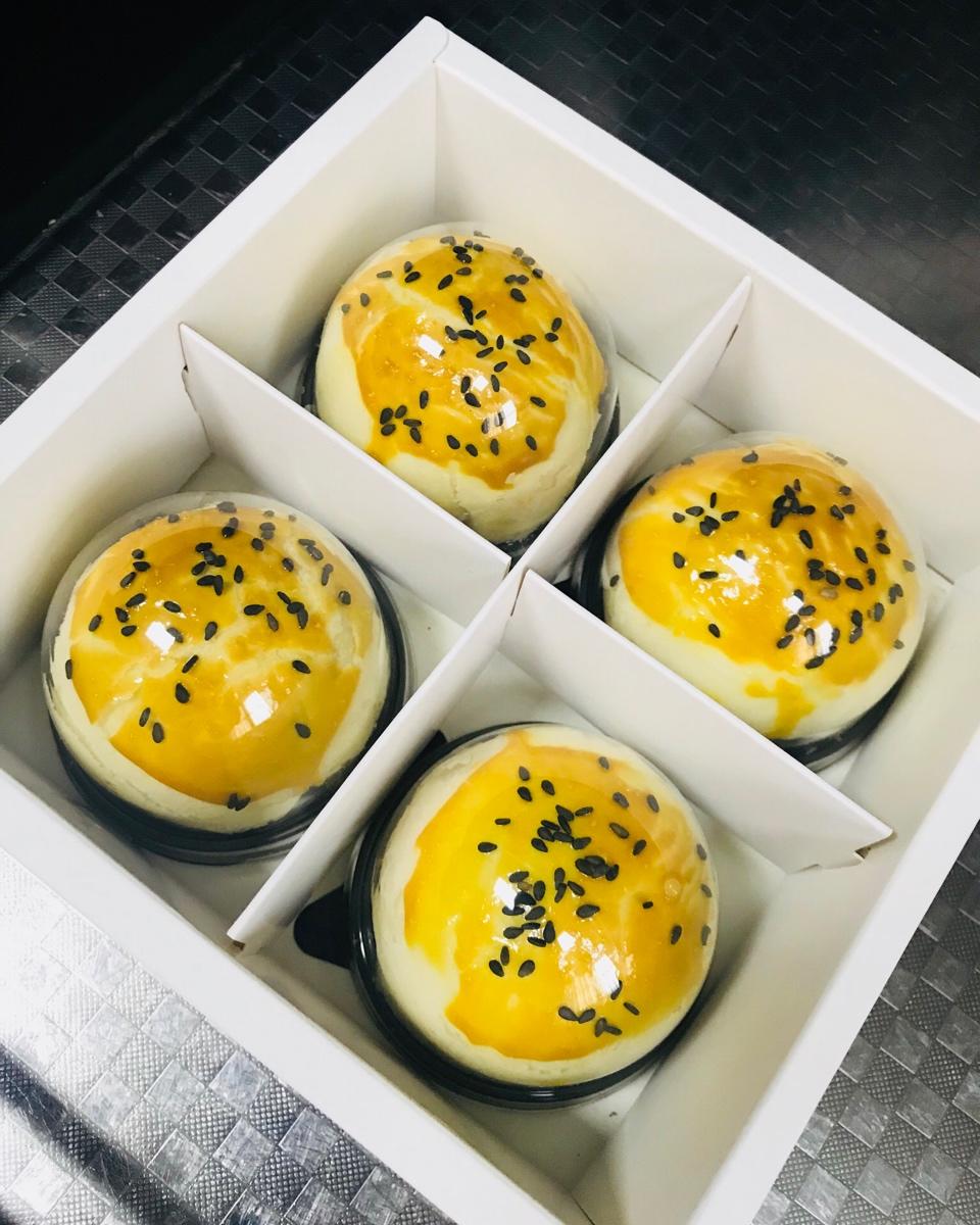 蛋黄酥（古早味）