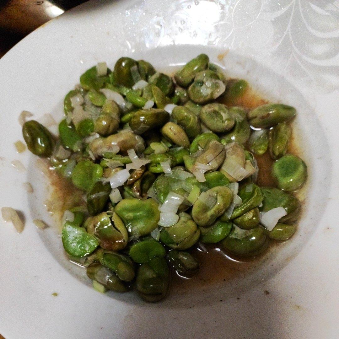 葱炒蚕豆