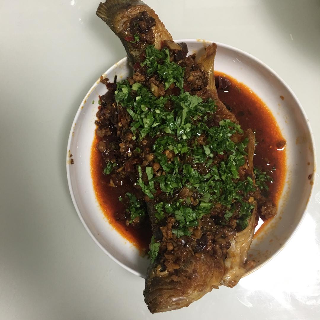 干烧鲈鱼