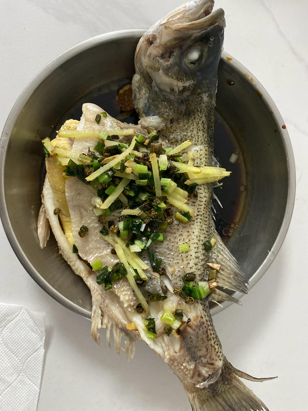 10分钟做 清蒸鲈鱼 （附切鱼图解）