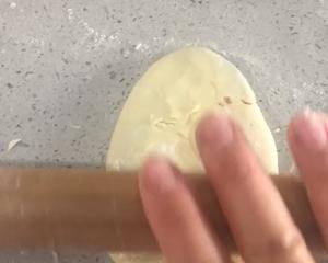 豆沙卷面包的做法 步骤6