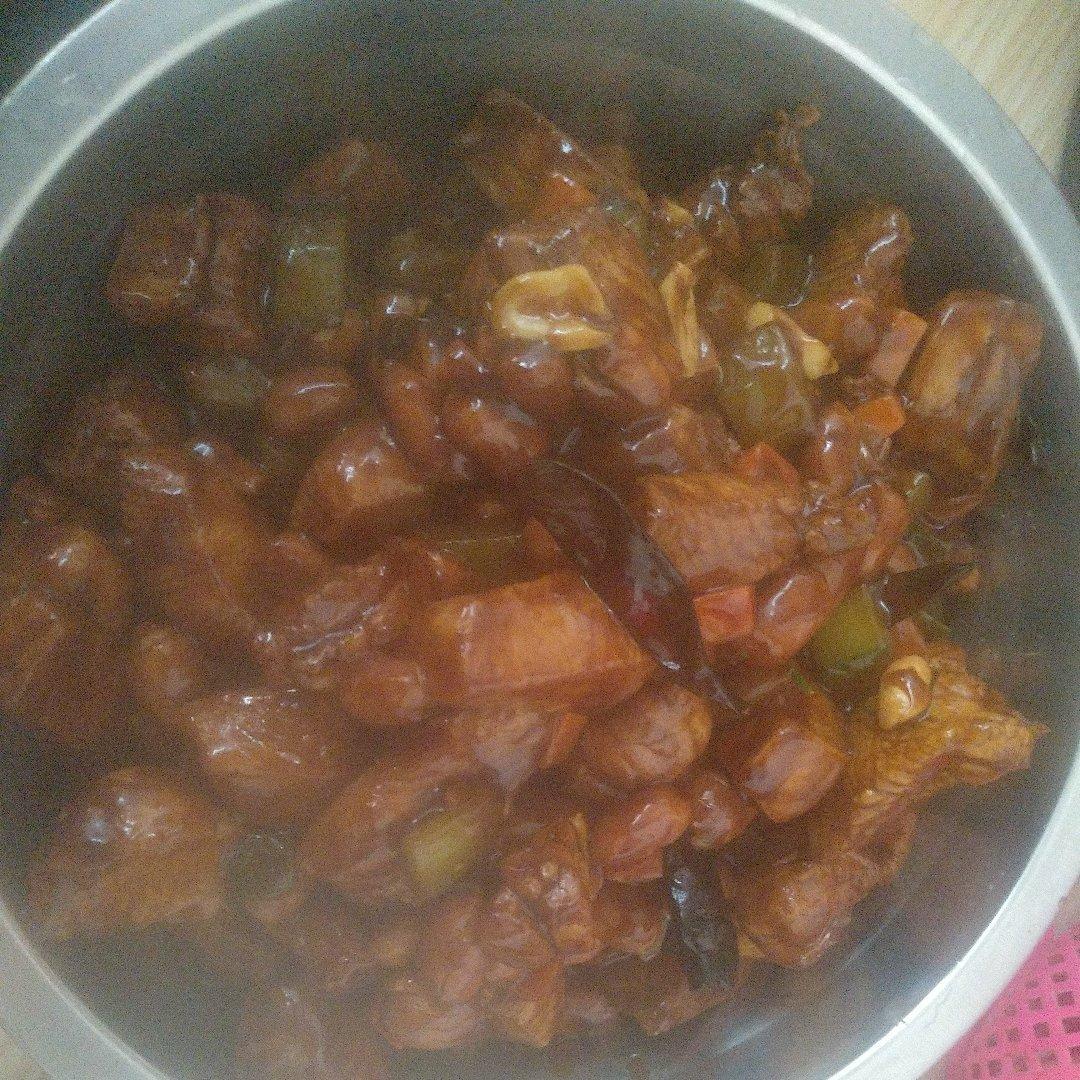 宫保鸡丁！最正宗最讲究的做法！