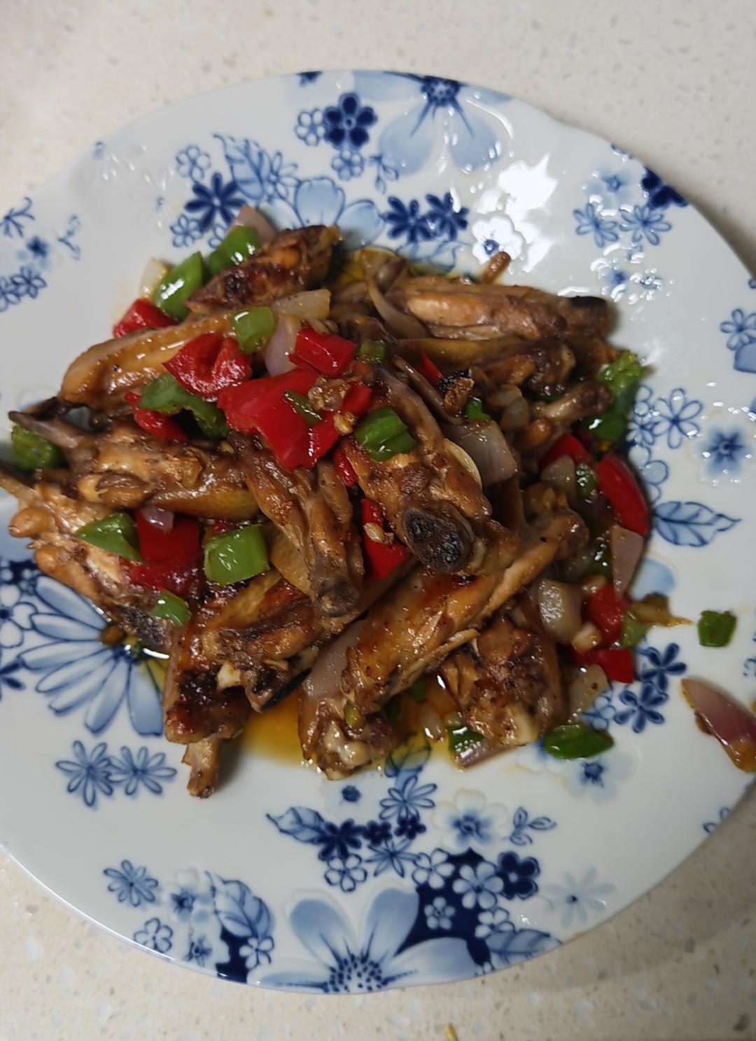 蒜香鸡翅，这才是鸡翅最好吃的做法